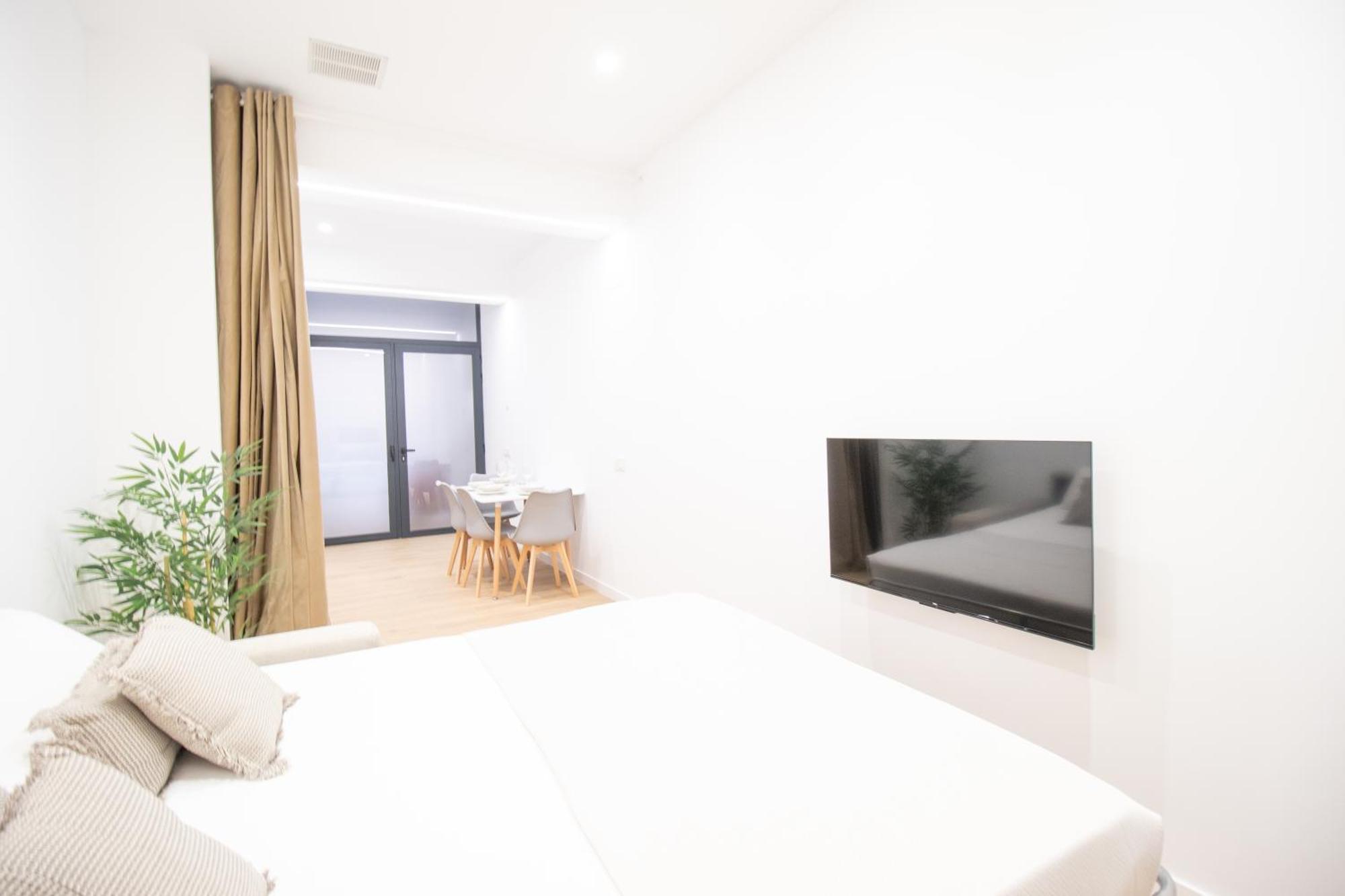 Bedtime Suites By Concept Flats Valencia Exterior photo