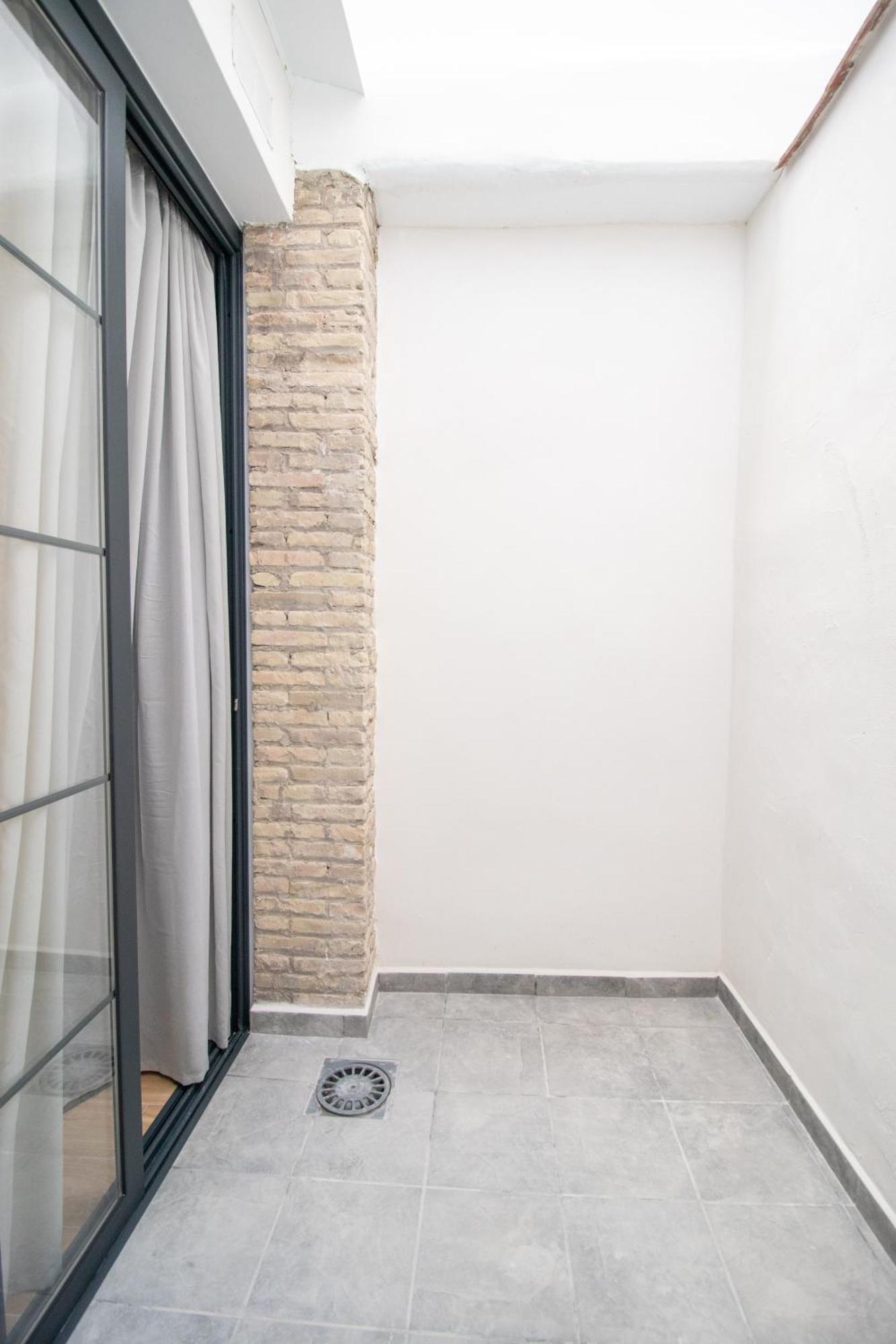 Bedtime Suites By Concept Flats Valencia Exterior photo