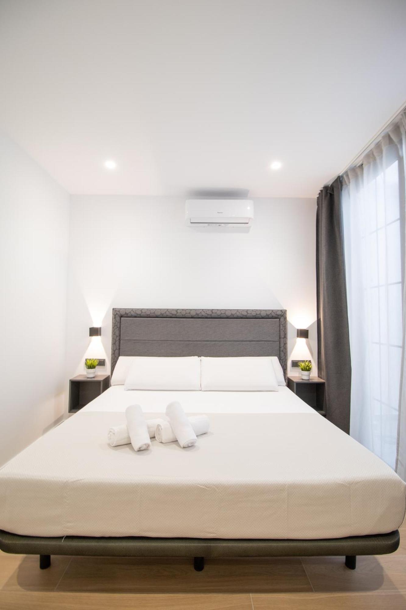 Bedtime Suites By Concept Flats Valencia Exterior photo