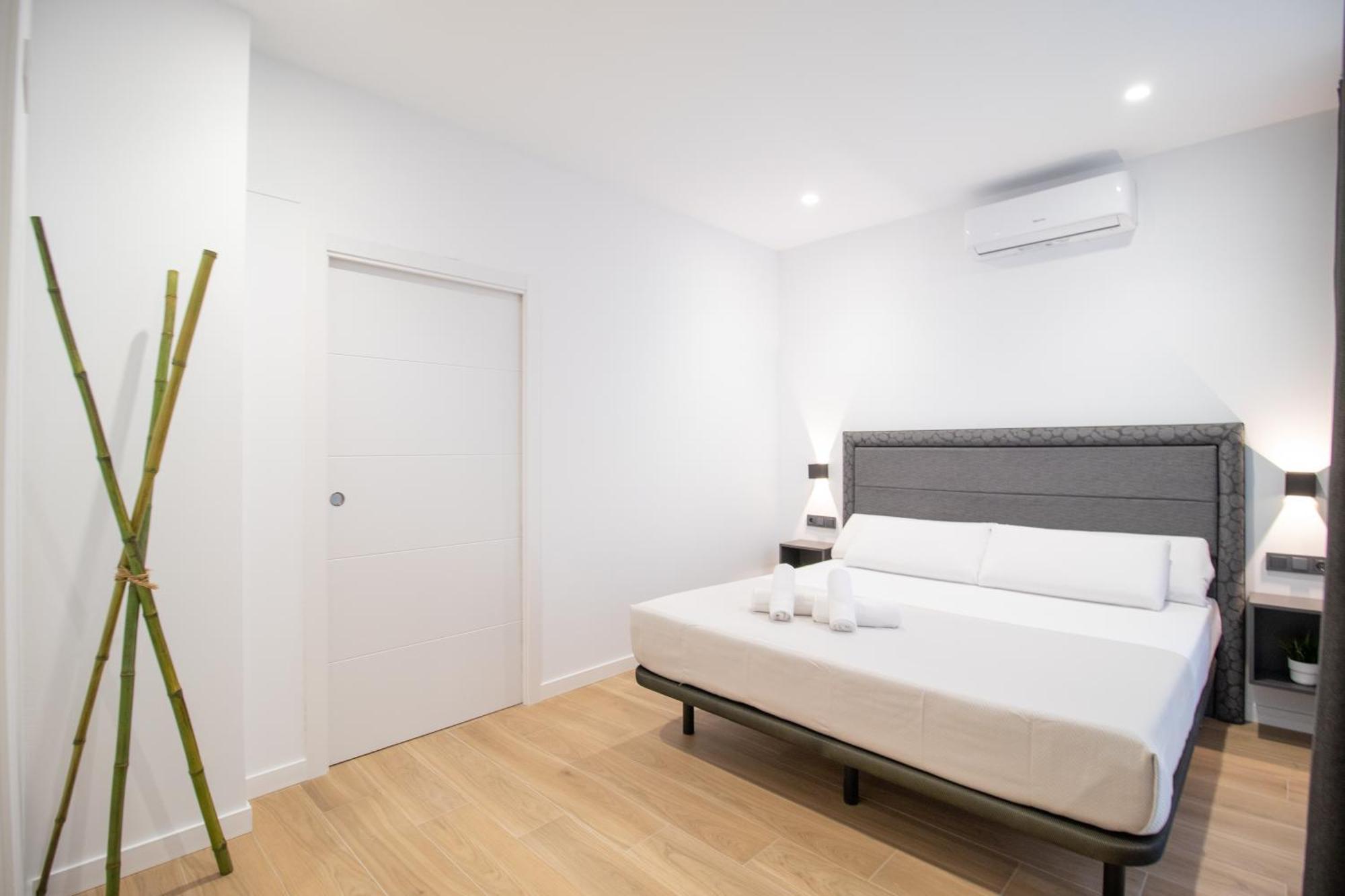 Bedtime Suites By Concept Flats Valencia Exterior photo
