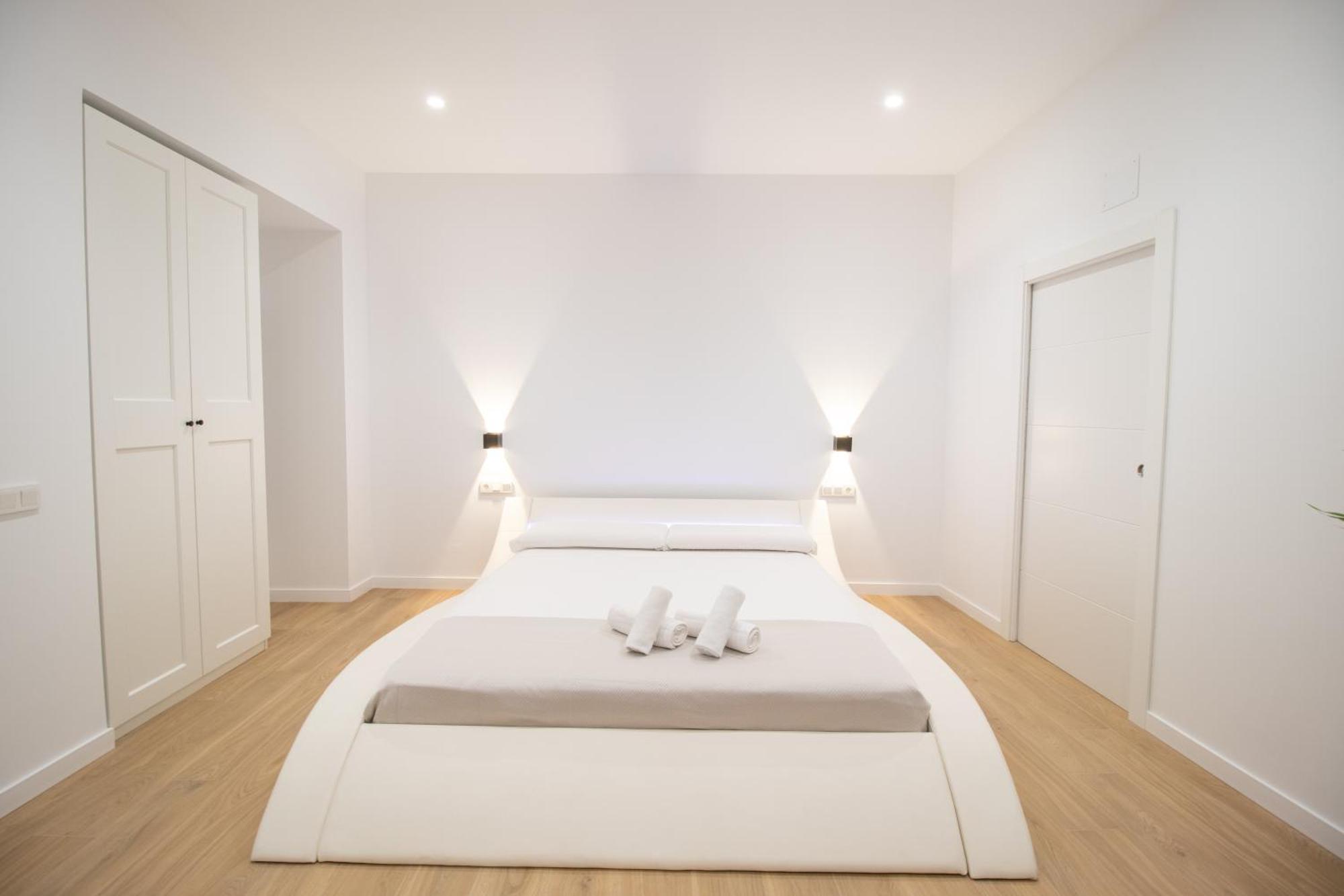 Bedtime Suites By Concept Flats Valencia Exterior photo