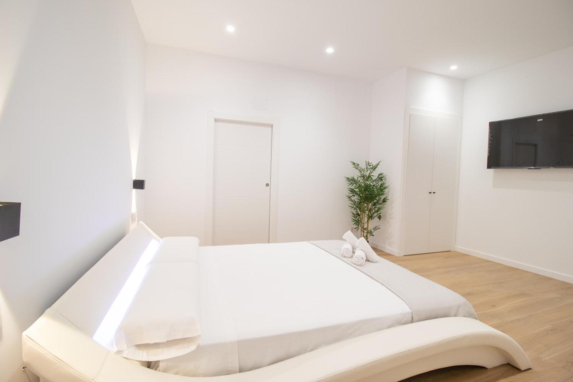 Bedtime Suites By Concept Flats Valencia Exterior photo