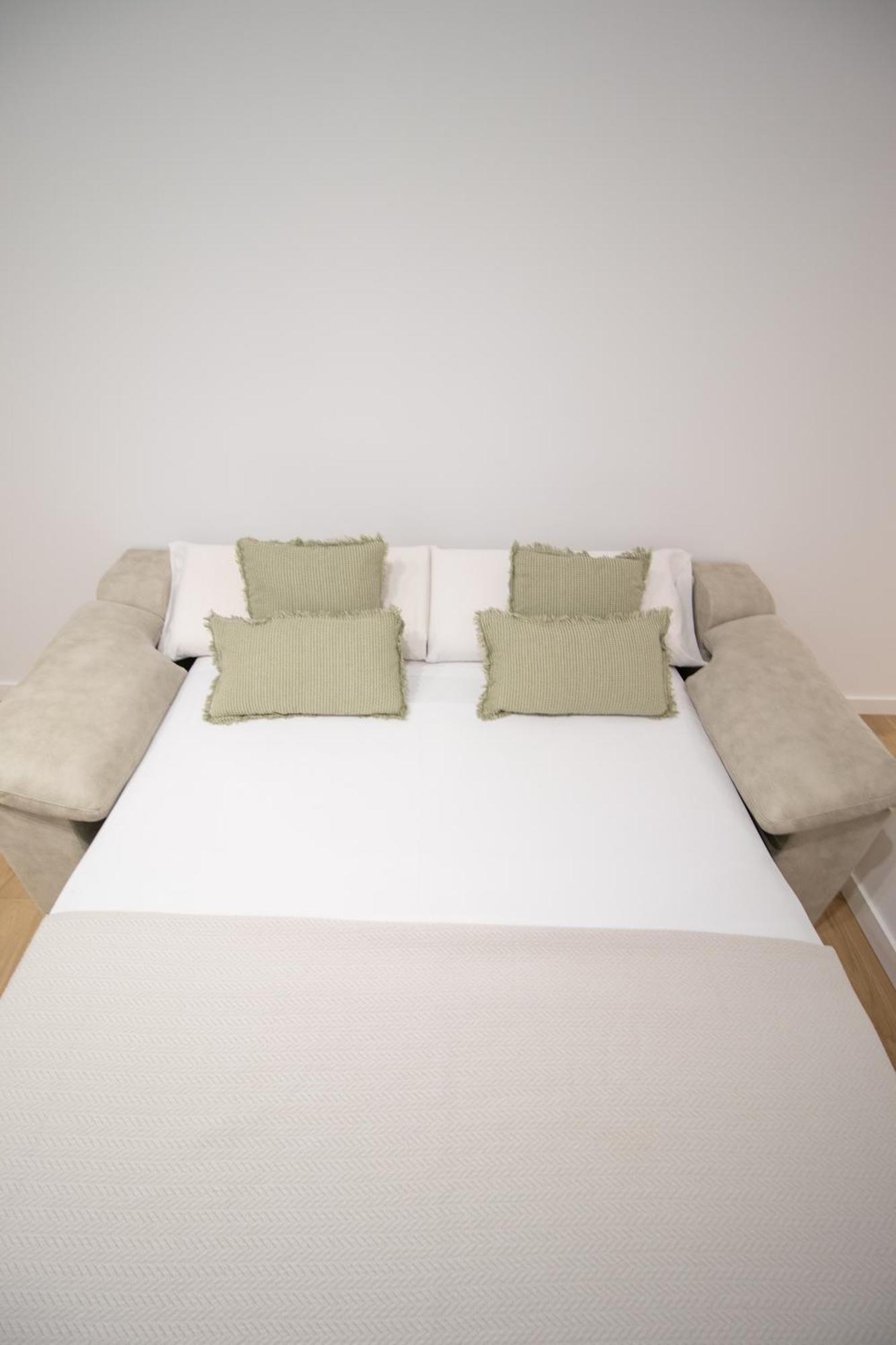 Bedtime Suites By Concept Flats Valencia Exterior photo